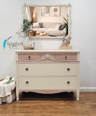 Dixie Belle Silk Mineral Paint - Sandcastle