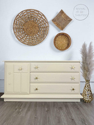 Dixie Belle Silk Mineral Paint - Sandcastle