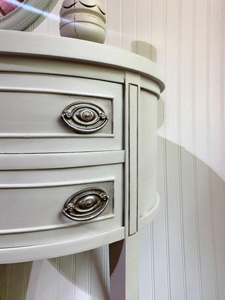 Dixie Belle Silk Mineral Paint - Oyster